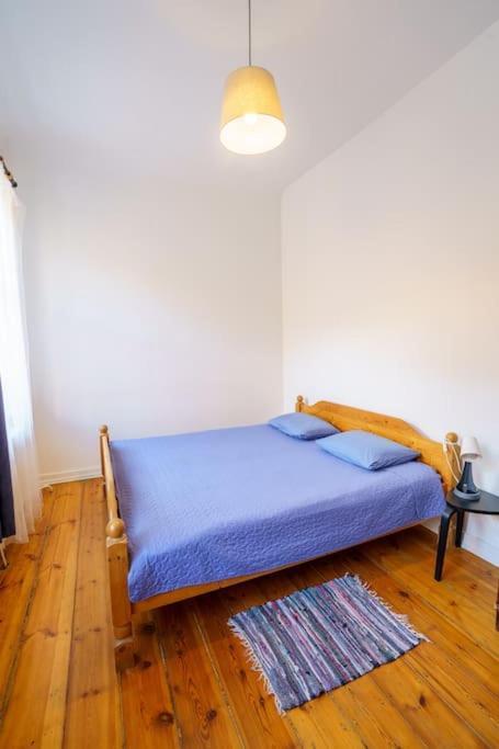 Two Bedroom Ausekla Apartment Liepaja Luaran gambar